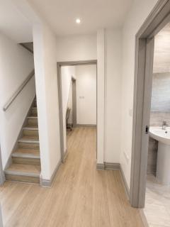 Reading Centre Luxe Apartment 3BR Sleeps 7 - 6