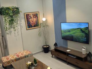 Serenity Suites SkyPark One Luxury 2BR Apartment Gulberg Greens Islamabad - 7