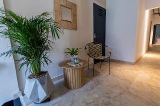 Live in a modern loft in central Belén, AC - 6