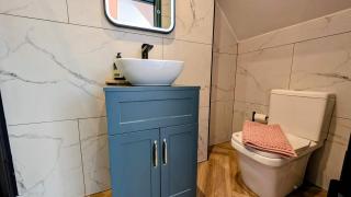 Luxury Coastal Maisonette Roof Terrace Sleeps 8 - 3