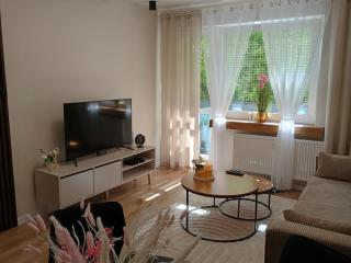 Vespera Apartment - Retkinia - 0