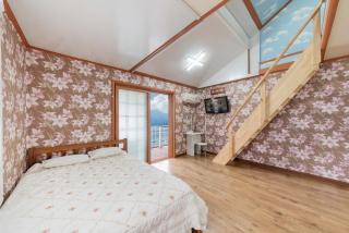Geoje Ocean Love Pension - 1