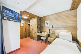 Cozy Single Suite in the Heart of Saas-Fee - 2