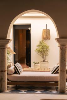 Hotel Villa Ruy López - 1