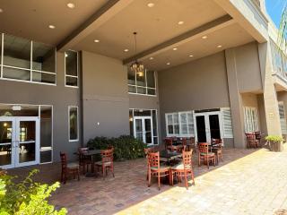 Holiday Inn Express & Suites Cocoa by IHG - 2
