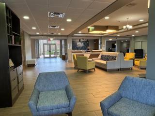 Holiday Inn Express & Suites Cocoa by IHG - 7