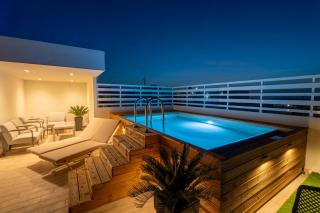 Naiades Guest House - 9