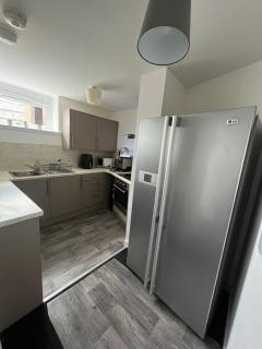 The M Rooms at 144 - 7