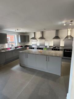 Elme Hall Hotel - FREE Parking - Ideal for contractors - Shared Kitchen - 7
