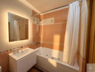 RentHouse Apartments Metropolis - 8