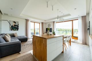 Taneczna Spacious Apartment by BookingHost - 2
