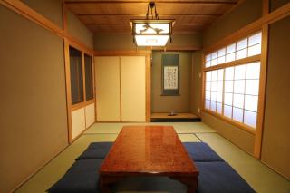 茶やビル - 1