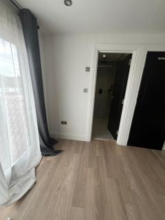 Top room - 4