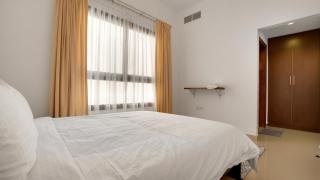 Deluxe Villas by Al Dana Paradise - 2