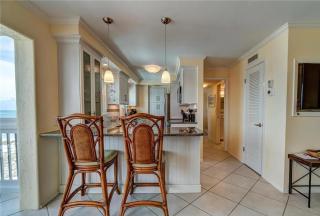 Venice Beach Oceanfront Two-Bedroom Residence - 0