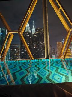 Scarletz Skyline Suites KLCC - 4