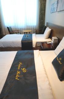 Prince Hotel - 1