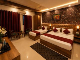 Hotel NY BillaMount Near Aerocity & Delhi Airport - Free Airport Pick Up and Drop - 9