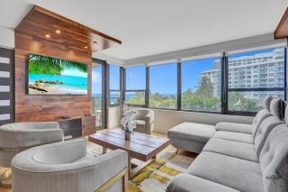 Exclusive Oceanfront Condo with Luxury Features 501 - 0