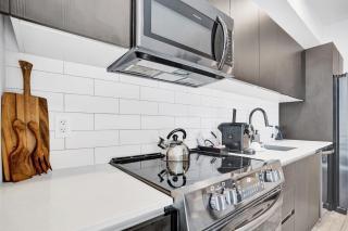 Miami Lux Studio w. Kitchen City and Bay Views - 7