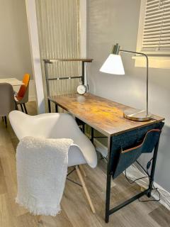 Arcade, Close to Fall, 4bdrm, off street Parking - 4