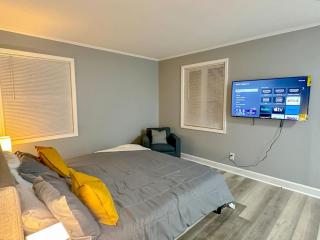 Arcade, Close to Fall, 4bdrm, off street Parking - 3