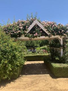 Blue Mountains Large Group farm stay Chapel House - 4