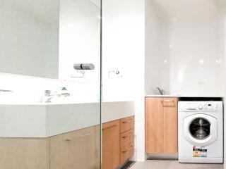 Vision On Morphett 1BR Apartment - 4