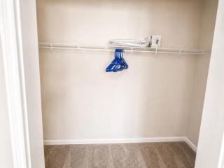 Maple n Main Hoover Modern 2BR Escape - 2