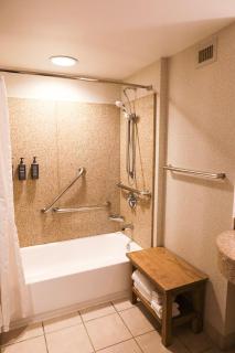 Sheraton Overland Park Hotel at the Convention Center - 7