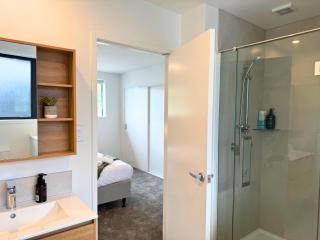 Fairfield Townhouse with Private Courtyard - 3