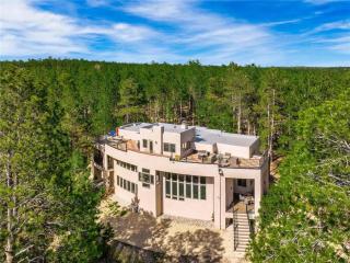 Spectacular Mountain Oasis - Hot Tub & Home Theater - 0
