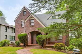 2 Mi to Uptown! Group-Friendly Home w/ Game Room - 0