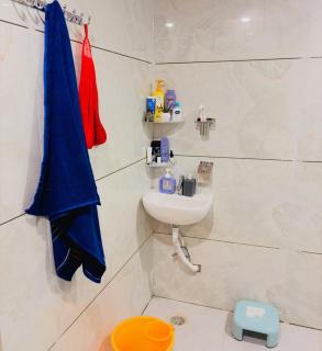 SR Prime Stays near MG Medical College - 7
