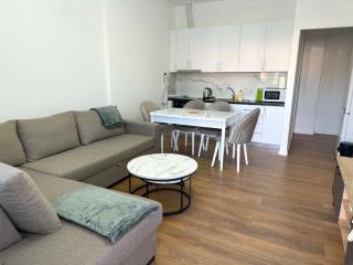 Durres Beach Appartment Family - 8