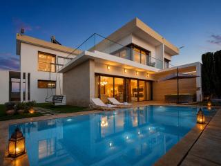 Empiva Atlas - Luxury Villa & Private Cook & Heated Pool, Taghazout Bay - 5