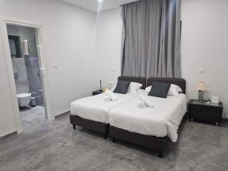 Sofia Luxury villa with 3 suite bedroom with 3 private bathroom - 5