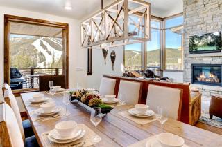 Mountain Villa 211 Next To WP Resort I Private Hot Tub I Great Views I Activity Program - 1