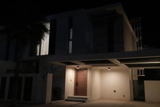 A46 Modern luxury 3 bedroom villa in danah bay - 6