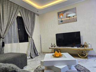 Make a Way Residence - 4