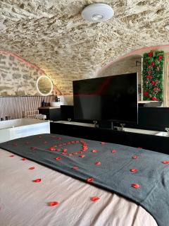Secret loveroom-suite romantique avec spa balneo - 4