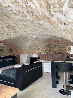 Secret loveroom-suite romantique avec spa balneo - 0