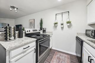 Hidden Gem - Downtown Loft - Pool No 207 - 5