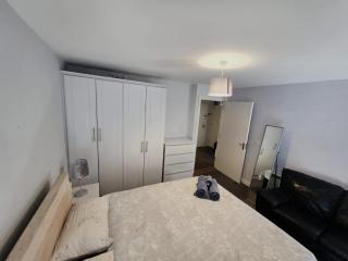 2 Bedroom Apt Dublin 8 Near City Centre, Free Parking - 6