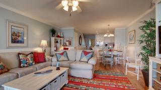35 Beach Club Villa by AvantStay - 9