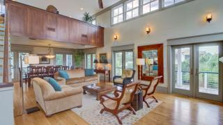2207 Cameron Blvd by AvantStay - 2