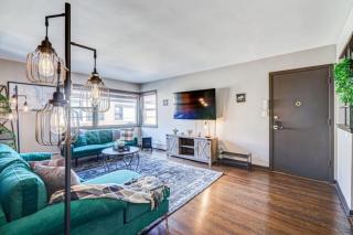 Top Rated Condo •King Bed • Safe Historic Location - 7