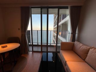 Luxury ocean view studio at Soleil - Prime beachfront location - 8