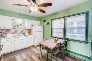 2BR Near OHare Oak Park Coffee Nook - 2
