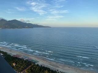 Luxury ocean view studio at Soleil - Prime beachfront location - 5